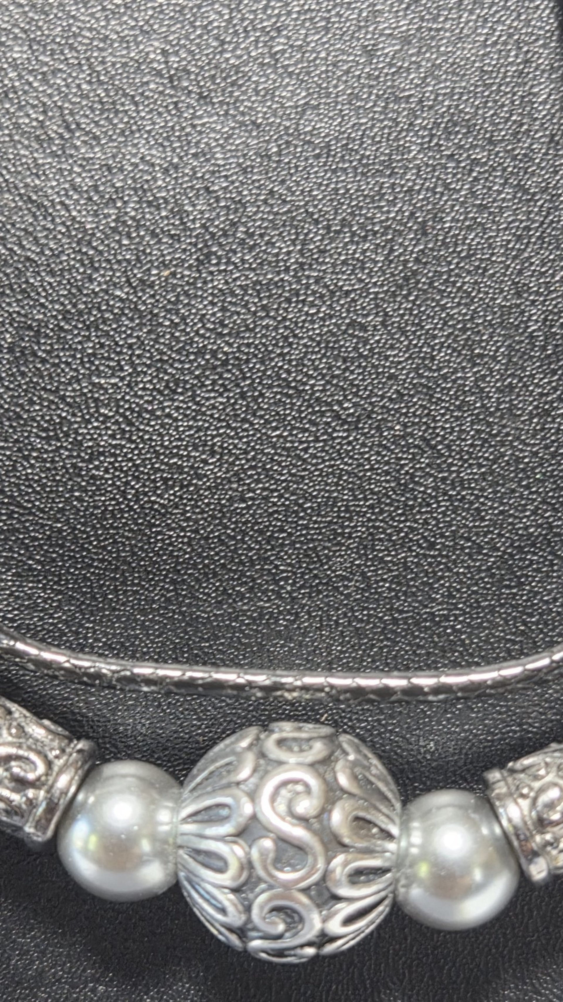 Midnight Pearl & Filigree Bar Necklace